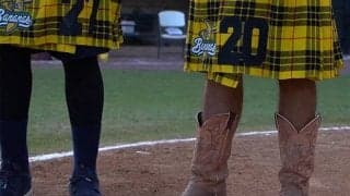 前代未聞？　奇抜過ぎる“スカート”ユニにファン驚愕「超面白そう」