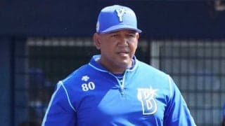 なぜDeNAラミレス監督は自らマウンドへ？　山崎にかけた言葉と示した信頼