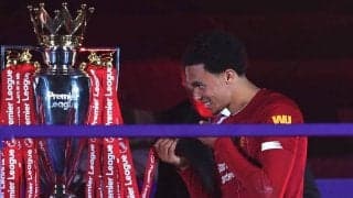 アーノルドがプレミア優勝メダルに感慨「願わくば12カ月後もここで」