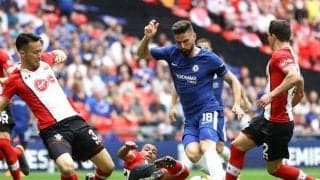 ジルーが大型FWらしからぬ華麗なステップで、セインツディフェンスを翻弄【インクレディブル・ゴールズ】