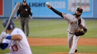 【MLB】全てを惑わすジャイアンツ右腕の“クネクネ投法”　ファン爆笑「酔ってるだろ」