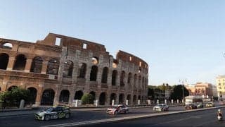 ERCローマ:主要ドライバーがラリーカーでローマの名所をパレード