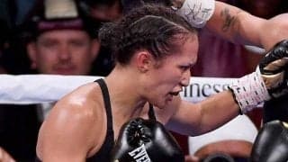 波紋呼ぶ失神7秒KO　女子ボクシング最短記録に露メディアも指摘「絶望的ミスマッチ」