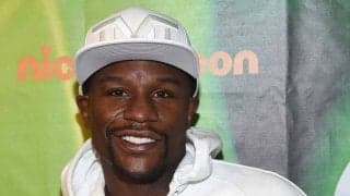 メイウェザー、タイソン復帰戦の勝敗予想“拒否”　「俺の口からは言えない。ただ…」