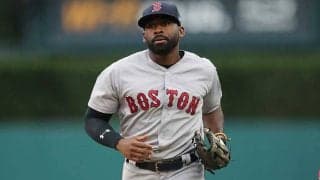 【MLB】「飛んでる…」　名手・ブラッドリーJr.の“空飛ぶ超人キャッチ”にファン驚愕