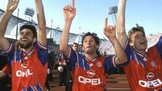 これぞ生粋のストライカー！ラッバディアが現役時代に見せたまさかのループシュート【インクレディブル・ゴールズ】