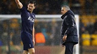 モウリーニョが退団ヴェルトンゲンを絶賛!　「プロとはこうあるべきという最高の見本」