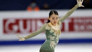 紀平梨花、ノースリーブ姿が反響拡大　スイスでの1枚に海外注目「お洒落なリカ」