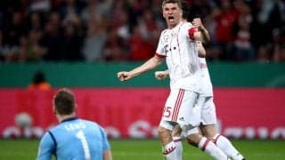 フィニッシュもチャンスメイクも超一流！ミュラーが絶妙ポジショニングでゴールを奪う【ハットトリック・ヒーローズ】