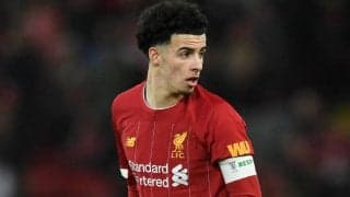 カーティス・ジョーンズがプレミアリーグ2の最優秀選手に！