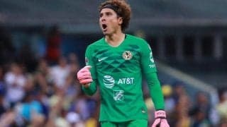 メキシコ代表の守護神、オチョアが左手の指先で見せた神セーブ！【アンビリーバブル・セーブス】