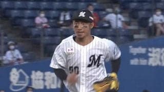 「最高のお手本」「熟練の技」　ロッテ鳥谷、遊撃で魅せる“軽快守備集”にファン感激