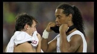 ロナウジーニョ、パラグアイから出国へ バルセロナ定住を計画