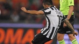 ピルロを完コピ!?ユーベ時代のテベスがスタディオ・オリンピコで直接FKを沈める【ビューティフル・フリーキック】