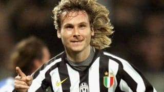 イタリアダービーでネドベド砲炸裂！ジュリオ・セーザルの牙城を破る【ビューティフル・フリーキック】