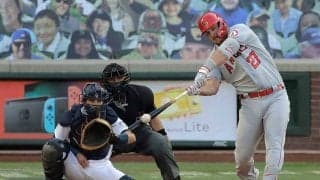 【MLB】トラウト、パパ1号弾は171キロの弾丸ライナー　米喝采「彼のスイングは単純に美しい」