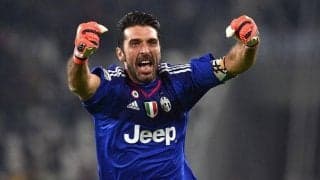 トリノダービーで輝くブッフォン！至近距離からの強烈なヘディングを完璧な反応でセーブ！【アンビリーバブル・セーブス】