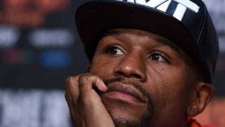 メイウェザーが世界王者に熱血指導　“最強タッグ”に期待の声「この映像が大好きだ」