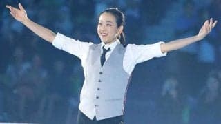 浅田真央＆宝塚トップスターの“微笑み2ショット”に反響「どちらも日本代表する宝」