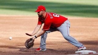 MLBでも野手が登板　“ゆるゆる111km変化球”の奪三振に米称賛「今季最高の救援」