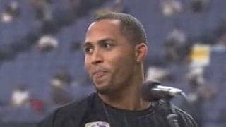 「広瀬アリス激似」「声かわいい」見たら引き込まれるロッテ・マーティンのお立ち台