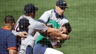 【MLB】ソーシャルディスタンス関係なし　死球受けた選手が敵軍ベンチへ猛突進する乱闘が勃発