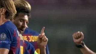 メッシ、ナポリ戦主審チャクルのレフェリングに憤慨 試合後の握手を拒絶