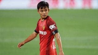 久保建英が頭を深々と…　クラブが“移籍後初”お辞儀を公開「宜しくお願いします」