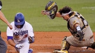 【MLB】一歩間違えれば…　本塁への“タックル突入”に米賛否「馬鹿げたプレー」「何が問題？」