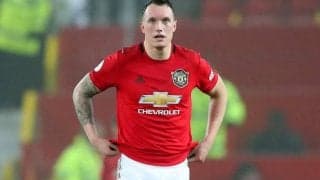 「フィル・ジョーンズより優れたDFを挙げて」ツイッターがユナイテッドの苦情を受け投稿削除