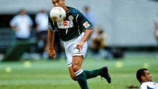 暴言吐いて殴る蹴る。伝説のトラブル王エジムンドが日本に来るまで