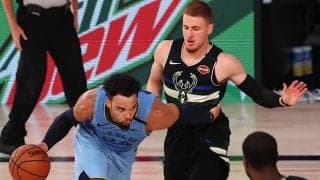 プレーオフ進出を目指すグリズリーズがバックスに勝利…プレーイン・トーナメント進出が決定