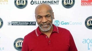 54歳タイソンはスローでもド迫力　最新ミット打ち動画に反響「とんでもないパワー」