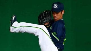 ポーカーフェイスの燕・小川がノーノー達成で…「こんな笑顔初めて見た」
