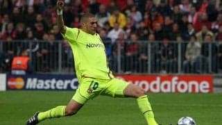 大器の片鱗！リヨン時代のベンゼマが決めたパワフルな一撃！【インクレディブル・ゴールズ】