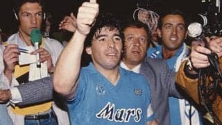 「ナポリの王様」マラドーナが難しいボックス内からの間接FKを優しくゴールイン【インクレディブル・ゴールズ】