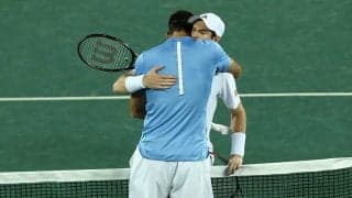 マレーとデル ポトロの「人生最高のハグ」