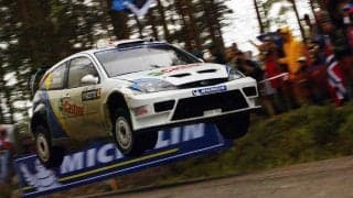 記憶に残るこの一戦：2003年フィンランド、エストニア国旗はためくマルコ・マルティンの勝利