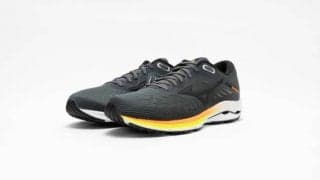 ミズノ、新開発の高反発ソール素材を搭載したランニングシューズ「WAVE RIDER 24」発売