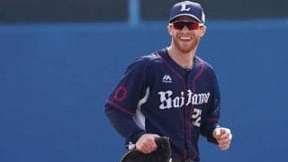 京セラドームで珍事発生！　西武スパンジェンバーグの打球がフェンスに直ハマり