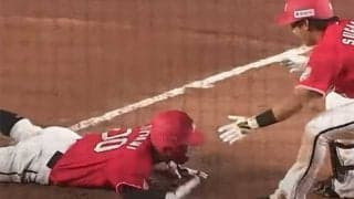 二塁から暴投で一気に生還！　ロッテ鳥谷敬の激走にファン歓喜「ナイスです」