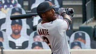 【MLB】打球が顔面直撃の衝撃映像　笑顔貫く“観客”に米爆笑「脳震とう確定」「集中しろ！」