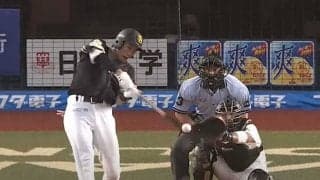 「異次元すぎる」　鷹柳田、カメラも見失った逆風切り裂くスコアボード直撃の“驚愕弾”