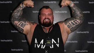 デッドリフト500kg男、2分間で“計4.2トン挙げ”の衝撃映像に海外仰天「狂気だ！」