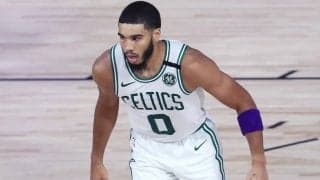 地区準決勝進出を決めたジェイソン・テイタム「コービーは今でも大きな存在なんだ…」