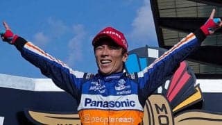 佐藤琢磨がずぶぬれ　伝統“ミルク浴び”に米喝采「最も速いサムライ、それがタクマ」