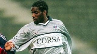 ナイジェリアの天才、オコチャがゴールキックから30ヤード弾を叩き込む！【インクレディブル・ゴールズ】