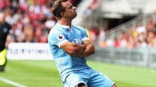 壁スレスレ！リバプールMFシャキリがストーク時代に決めた値千金の低弾道FK【ビューティフル・フリーキック】