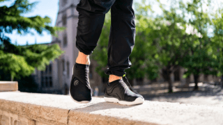 運動後の疲労回復が期待できるリカバリーシューズ「VIBE」発売