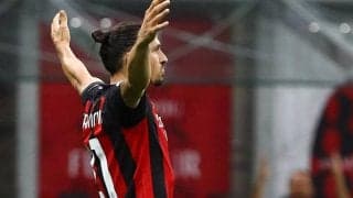 イブラヒモビッチがミラン残留へ！ 年俸約9億円の1年契約、背番号9に